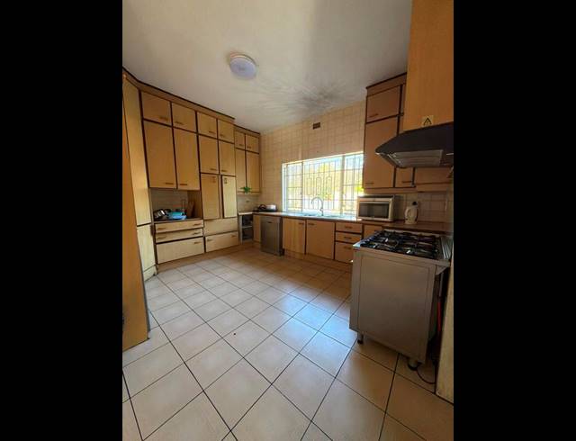 1 BEDROOM PROPERTY TO RENT IN LAMBTON